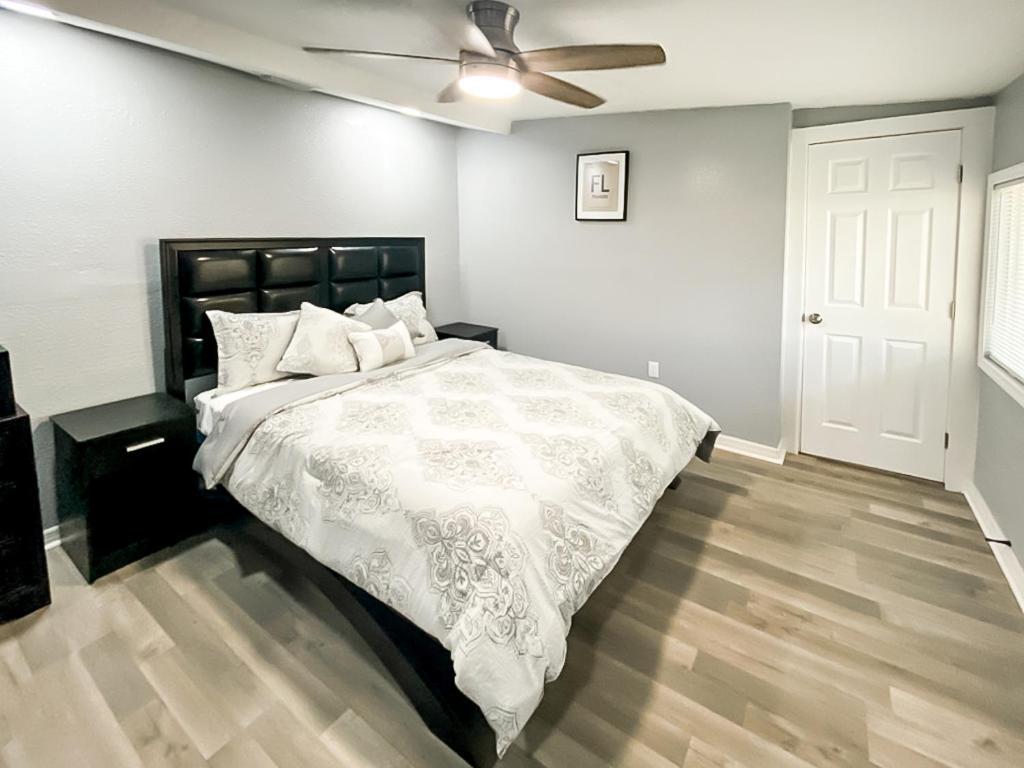 Sarasota Modern, Spacious, Comfy, Queen Beds, Backyard Rental Extérieur photo