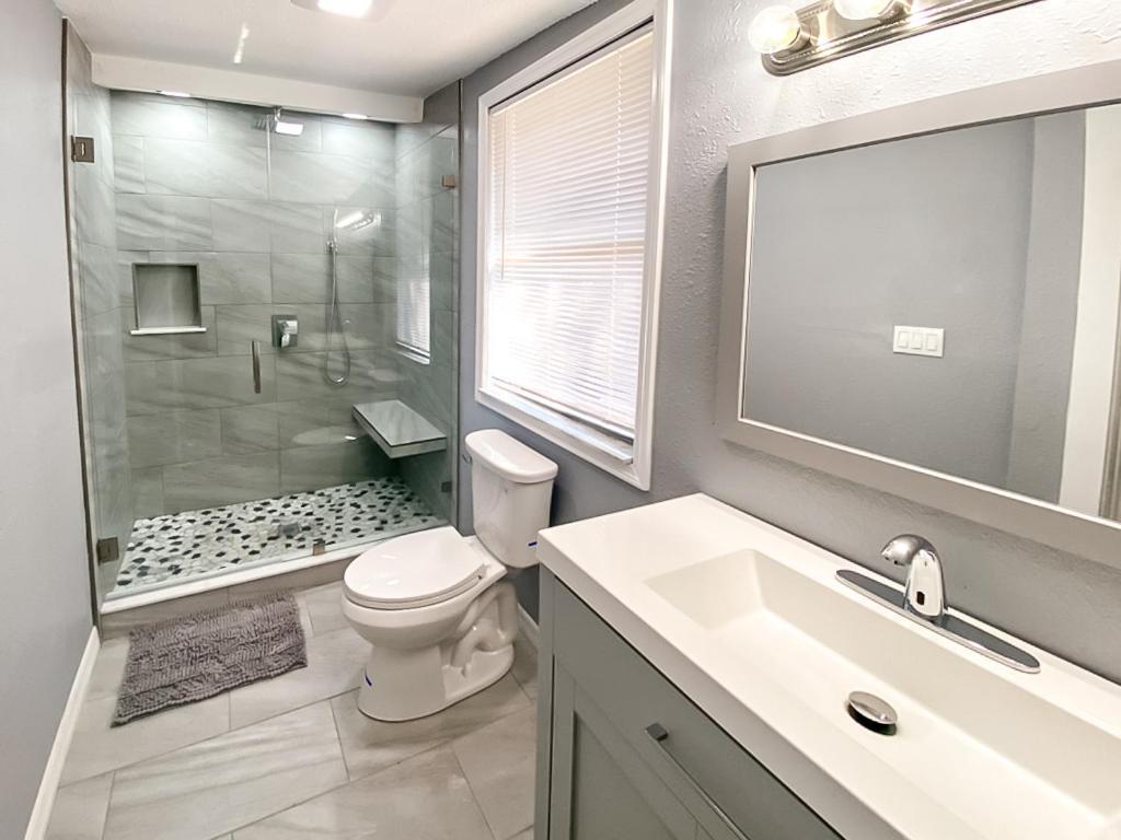 Sarasota Modern, Spacious, Comfy, Queen Beds, Backyard Rental Extérieur photo