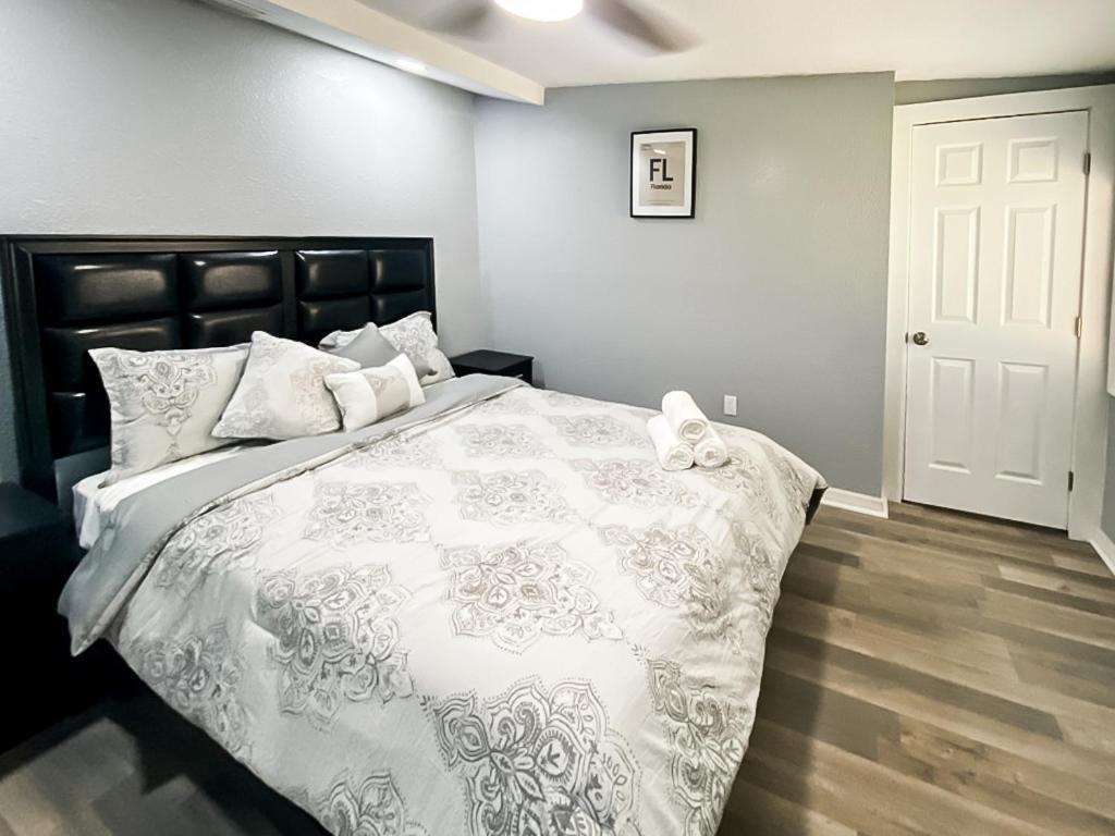 Sarasota Modern, Spacious, Comfy, Queen Beds, Backyard Rental Extérieur photo